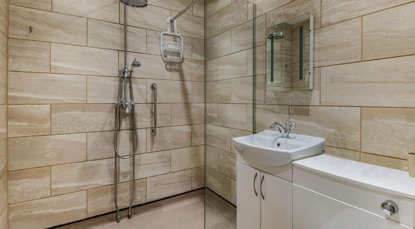 Photo of 2 Bed in Louth