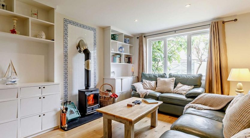 Photo of 4 Bed in Bude