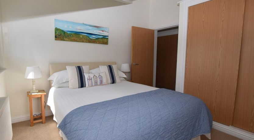 Photo of 2 Bed in Torquay