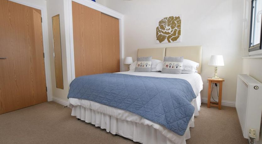 Photo of 2 Bed in Torquay