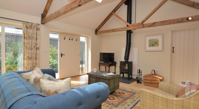 Photo of 1 Bed in Stoke Abbott