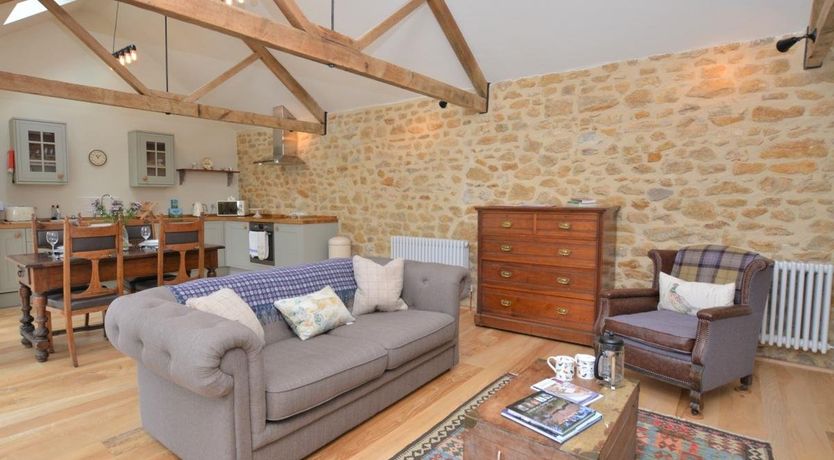 Photo of 2 Bed in Stoke Abbott