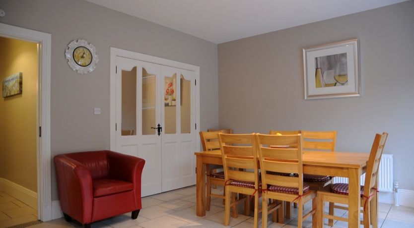 Photo of 4 Cois Chnoic Holiday Home Dingle