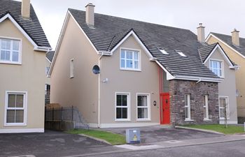 4 Cois Chnoic Holiday Home Dingle Holiday Home