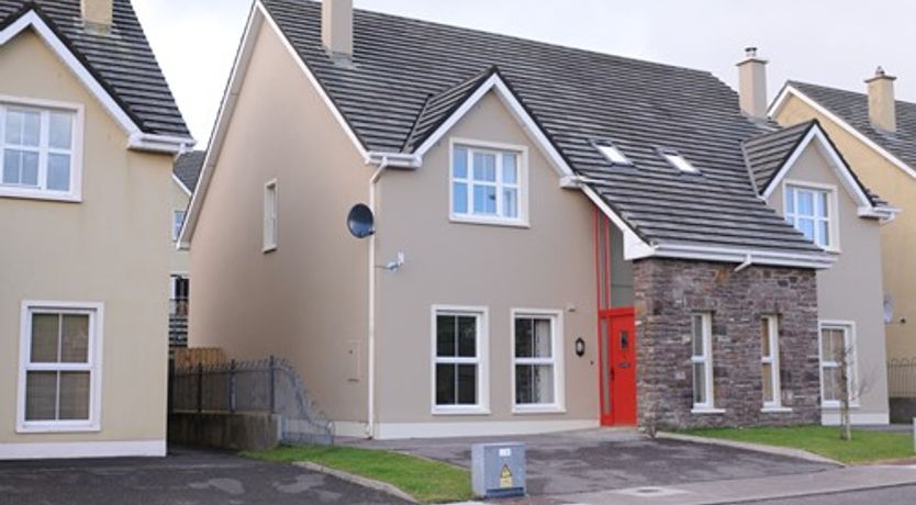 Photo of 4 Cois Chnoic Holiday Home Dingle