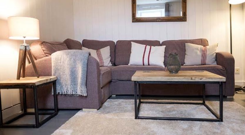 Photo of Old Grumbeg Cottage