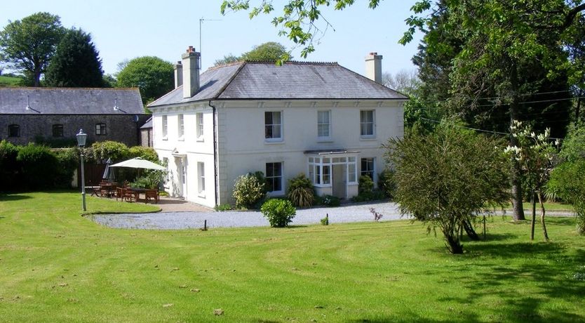 Photo of Buckland House 