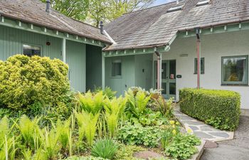 Elm - Woodland Cottages Holiday Cottage