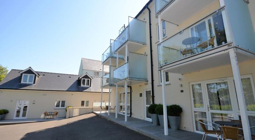 Photo of in Saundersfoot (50550)