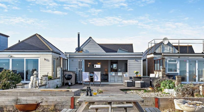 Photo of 3 Bed in Pevensey Bay