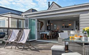 Photo of in Pevensey Bay  (50842)