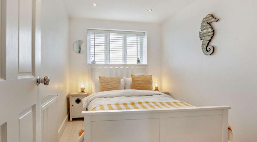 Photo of 3 Bed in Pevensey Bay