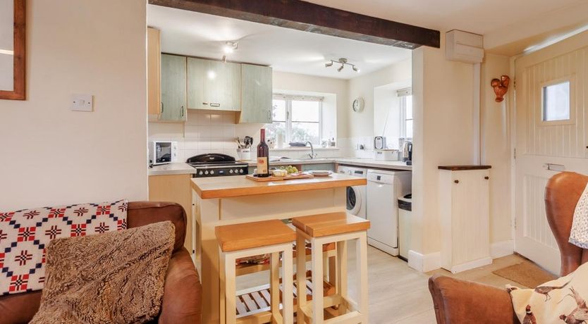 Photo of 2 Bed in Llandefalle