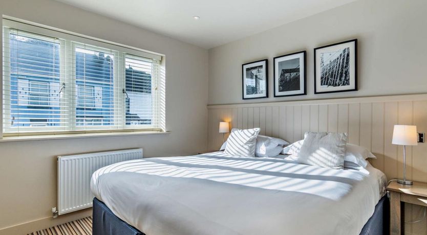 Photo of 1 Bed in Saundersfoot