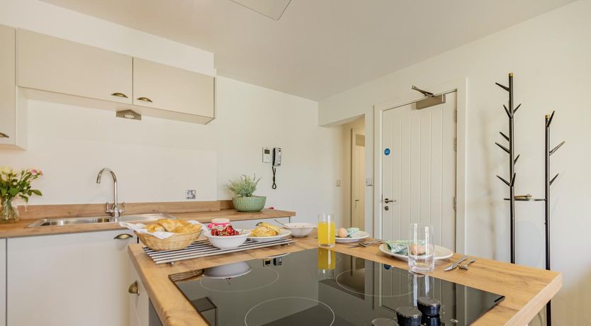 Photo of 1 Bed in Saundersfoot
