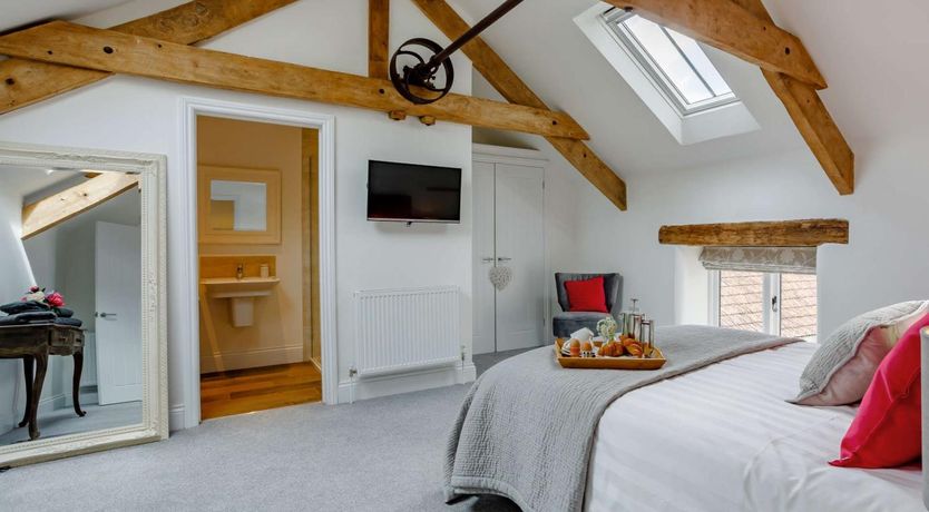 Photo of 4 Bed in Honiton