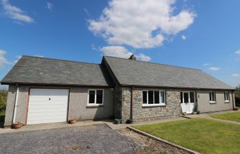 Pen Y Cae Holiday Home