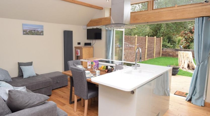 Photo of 1 Bed in Pennington