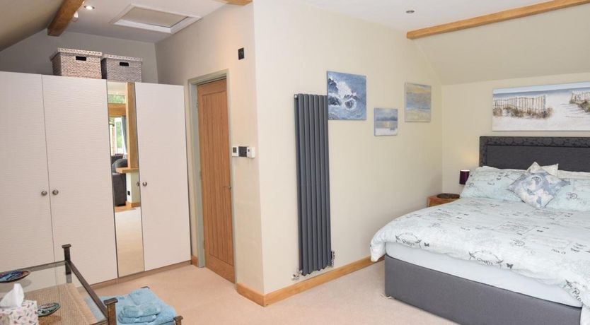 Photo of 1 Bed in Pennington