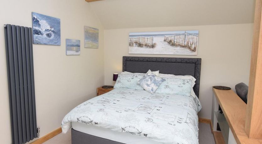 Photo of 1 Bed in Pennington