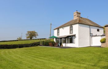 Cefn Isaf Holiday Cottage