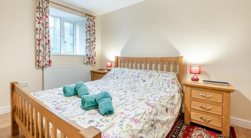 Photo of 2 Bed in Yarnscombe