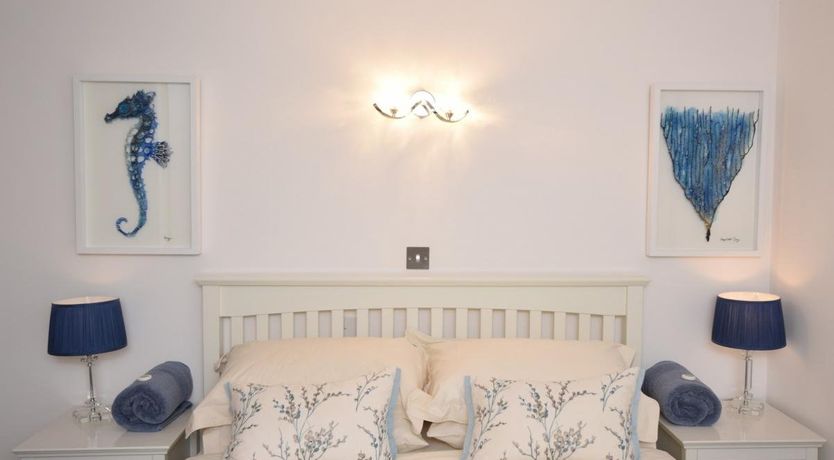 Photo of 2 Bed in Newquay