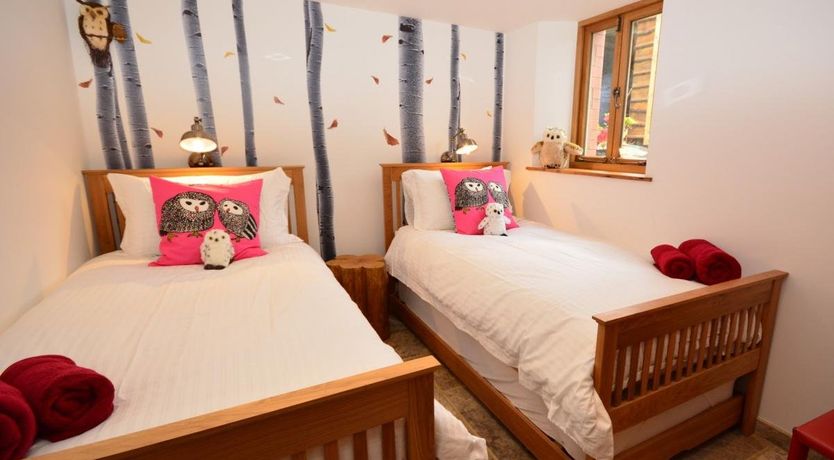 Photo of 2 Bed in Bridgerule