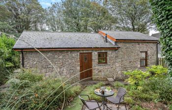 1 Bed in Bridgend Holiday Cottage