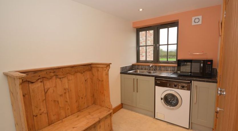 Photo of 3 Bed in Henton