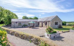 Photo of 3 Bed in Penzance