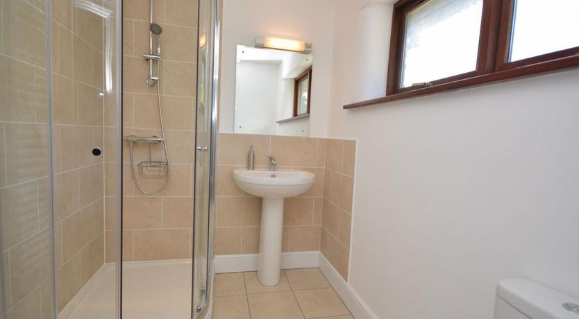 Photo of 5 Bed in Crackington Haven