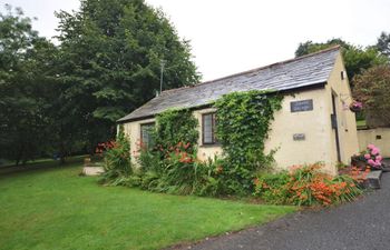 in Crackington Haven  (36500) Holiday Cottage