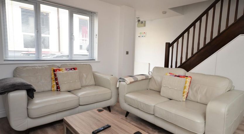 Photo of 3 Bed in Plymouth