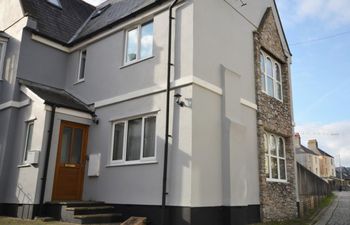 in Plymouth (39989) Holiday Cottage