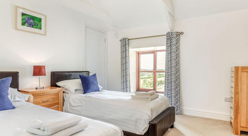 Photo of 3 Bed in Germoe