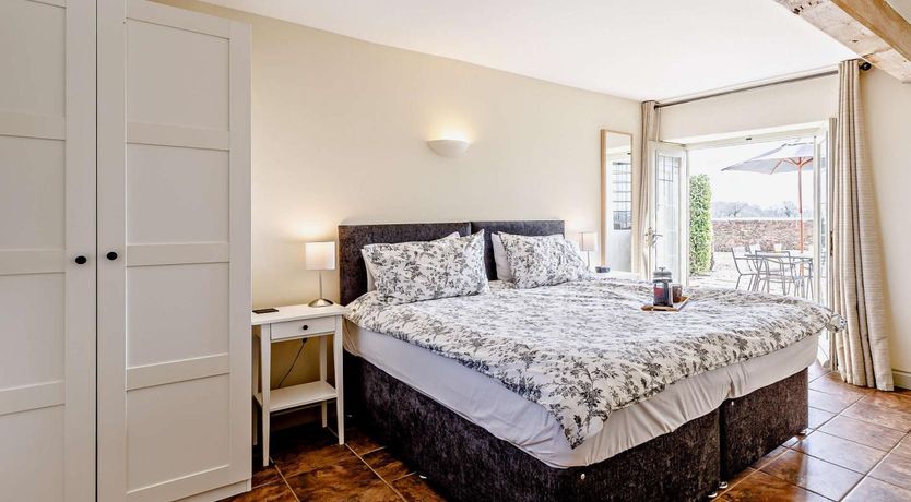 Photo of 3 Bed in Taunton