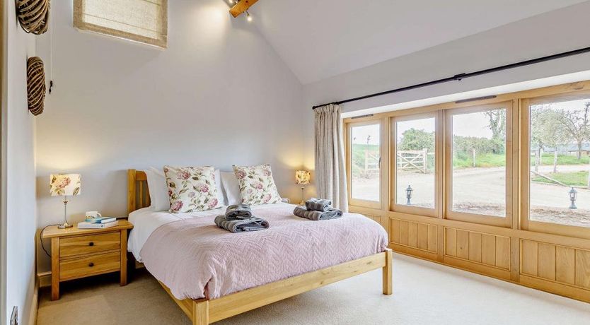 Photo of 1 Bed in North Petherton