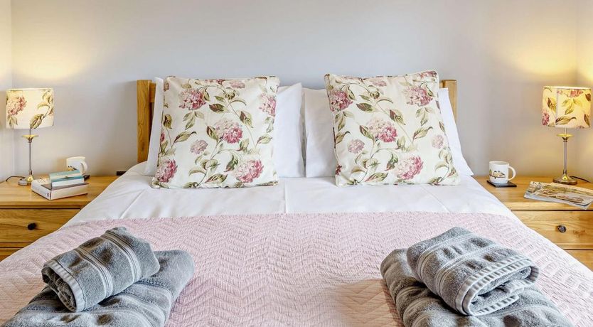 Photo of 1 Bed in North Petherton