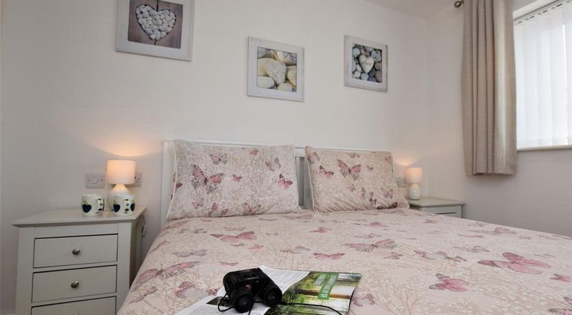 Photo of 2 Bed in Axminster