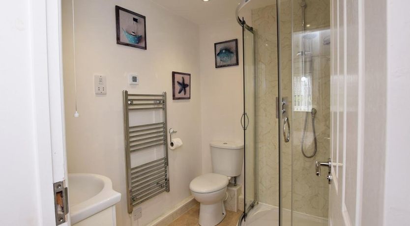 Photo of 2 Bed in Axminster