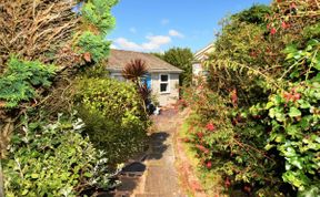 Photo of Log Cabin in South Cornwall