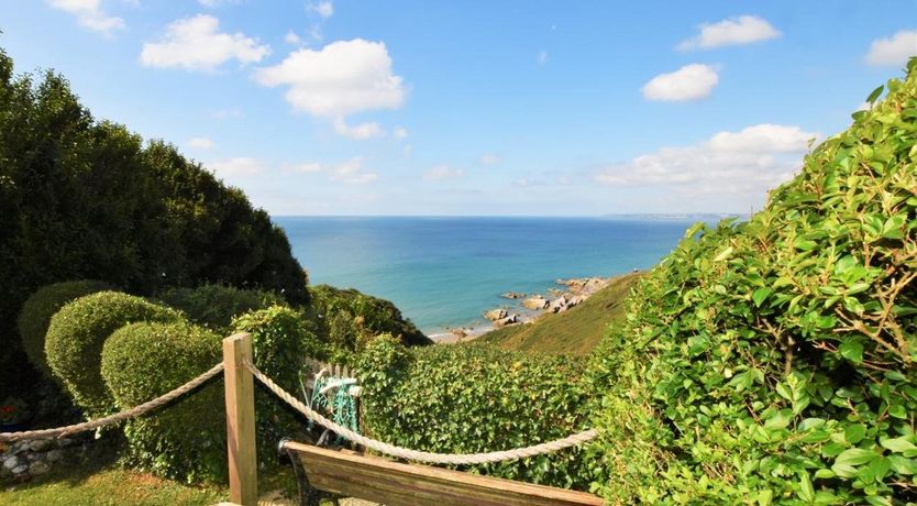 Photo of 1 Bed in Freathy