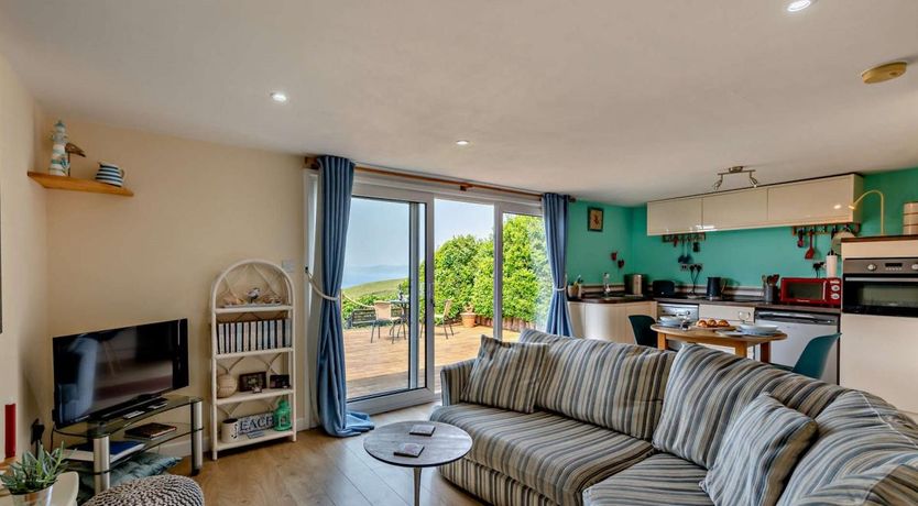 Photo of 1 Bed in Freathy