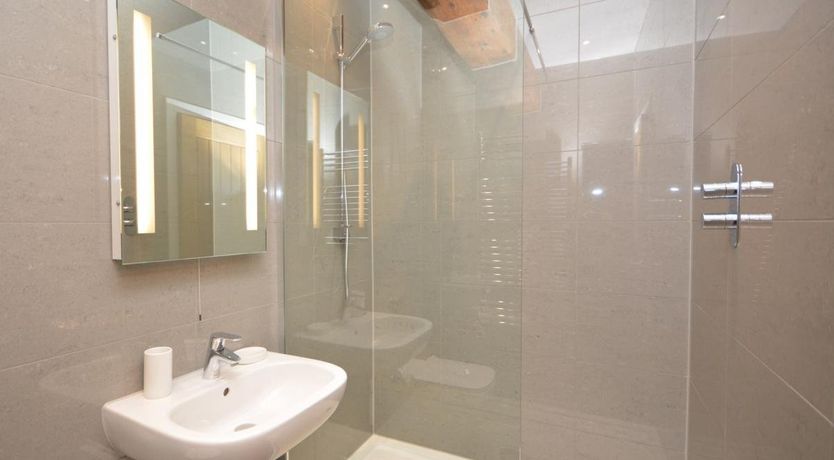 Photo of 2 Bed in Charlestown