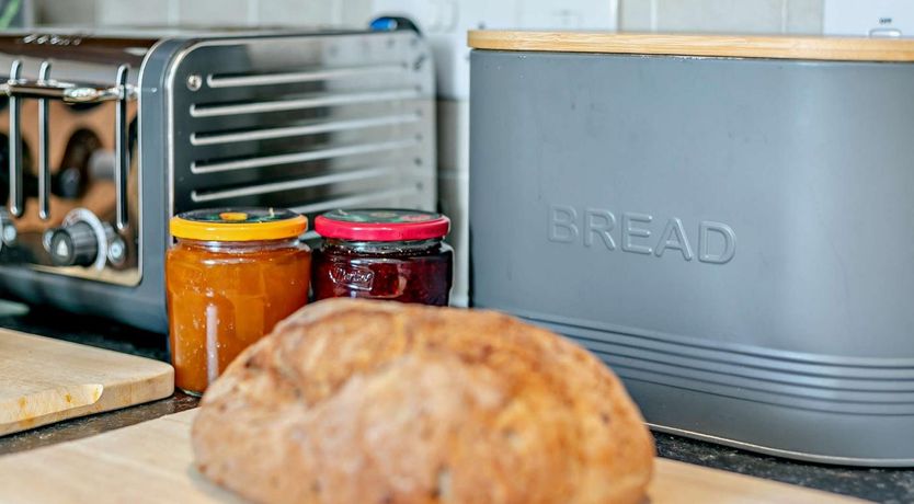 Photo of 2 Bed in Truro