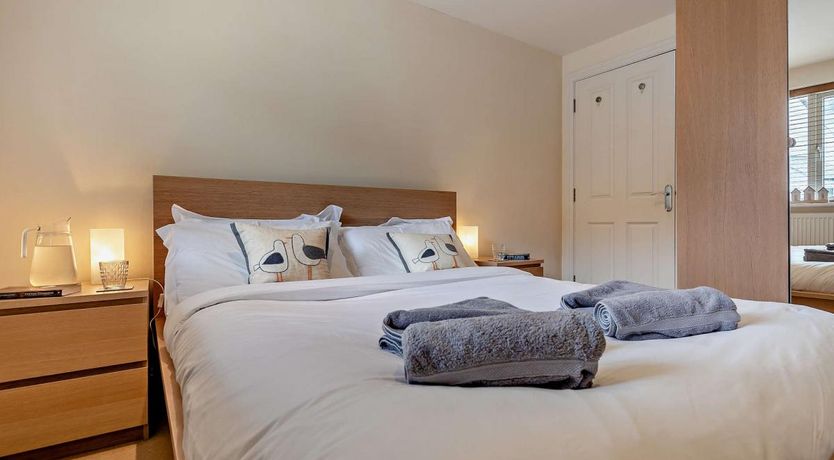 Photo of 2 Bed in Porthtowan