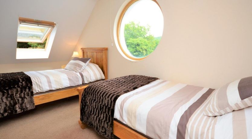 Photo of 3 Bed in Llawhaden