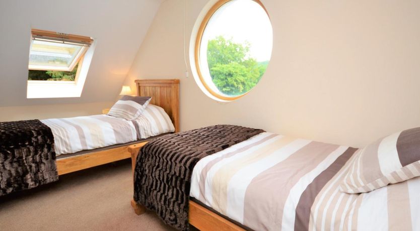Photo of 3 Bed in Narberth
