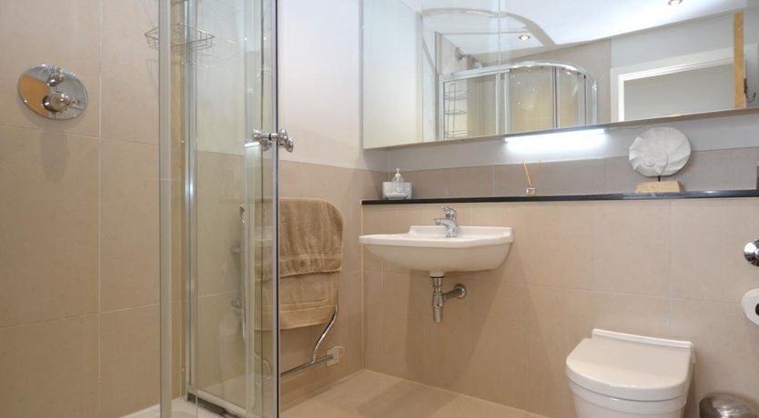 Photo of 3 Bed in Westward Ho